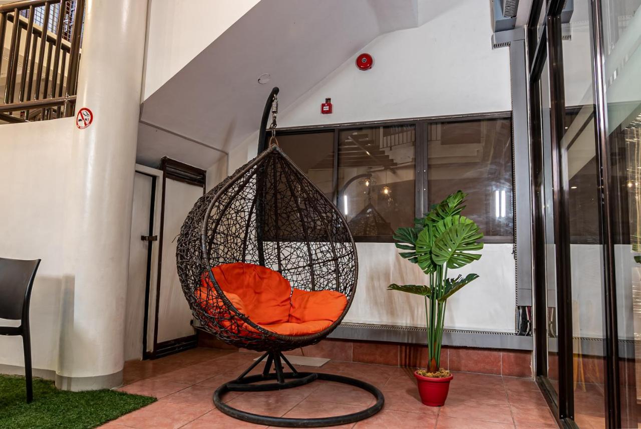 Kiwi Hotel Себу Экстерьер фото