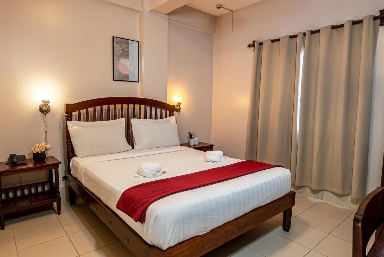Kiwi Hotel Себу Экстерьер фото