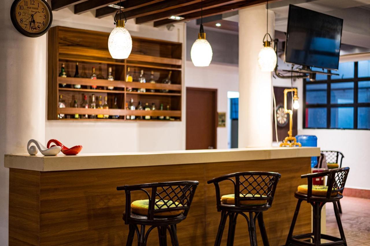 Kiwi Hotel Себу Экстерьер фото
